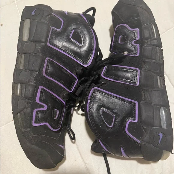 Nike Black and Purple Sneakers - Picture 8 of 11